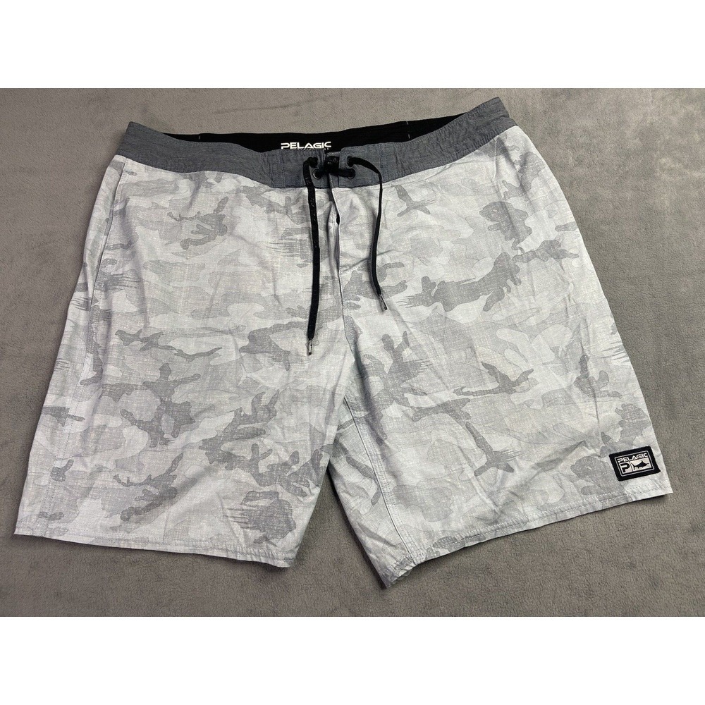 Pelagic Shorts Men 40 Gray Camo 9" Fishing Boardshort Swim Suit Surf Beach